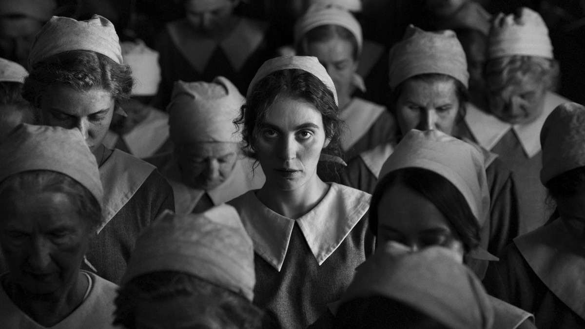 دانلود فیلم دختری با سوزن The Girl with the Needle 2024
